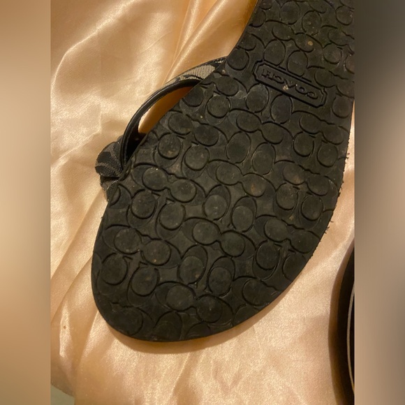 Coach Flower Sandals Size 9B - Picture 9 of 11